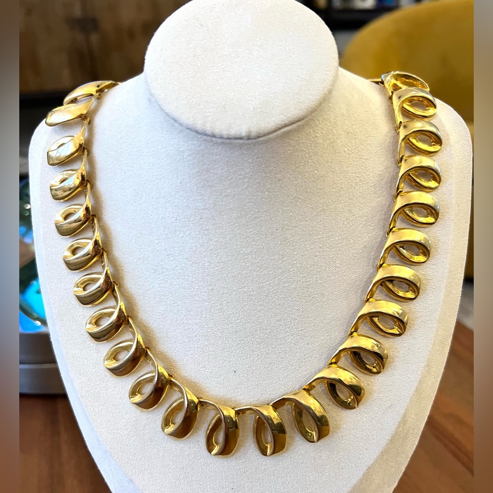 Gold Loop Chain Necklace